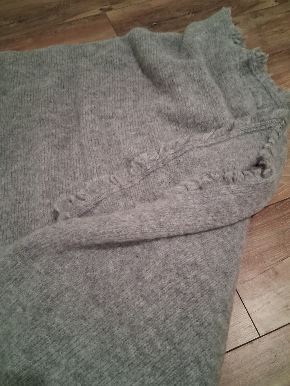 Janessa Leone Alpaca Blend Wrap/Throw - Picture 8 of 11